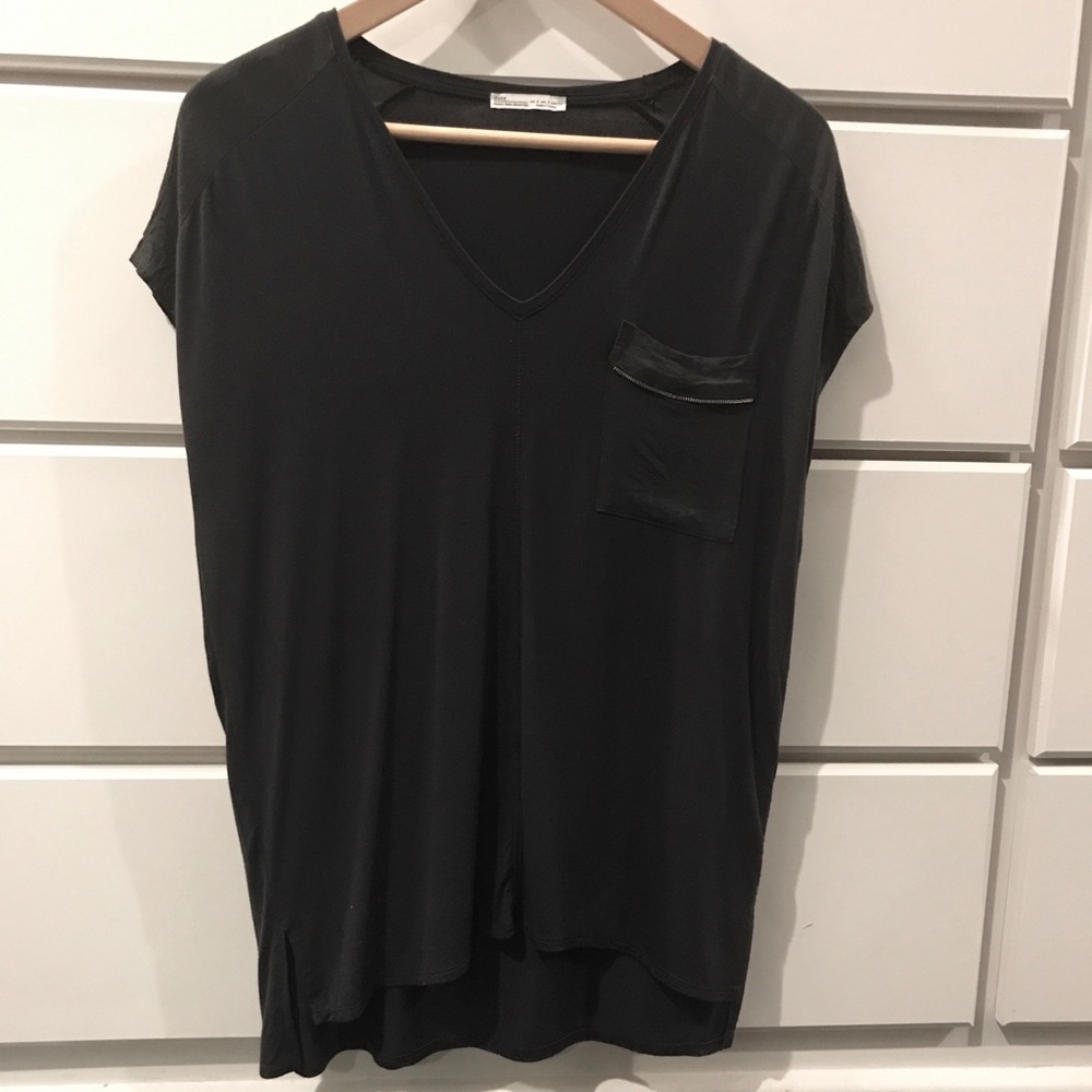 Zara Dark Gray Chain Pocket T-Shirt, Loose Fit, Size S